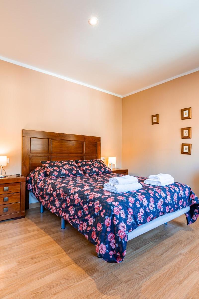 Apartamento Isabela Apartment Cangas de Onis Bagian luar foto