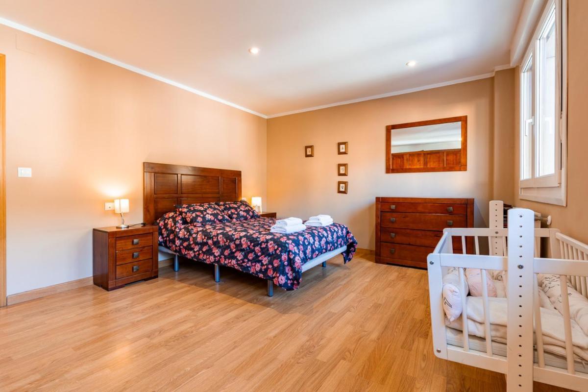 Apartamento Isabela Apartment Cangas de Onis Bagian luar foto