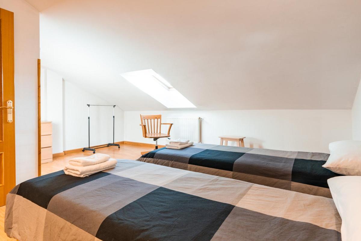 Apartamento Isabela Apartment Cangas de Onis Bagian luar foto