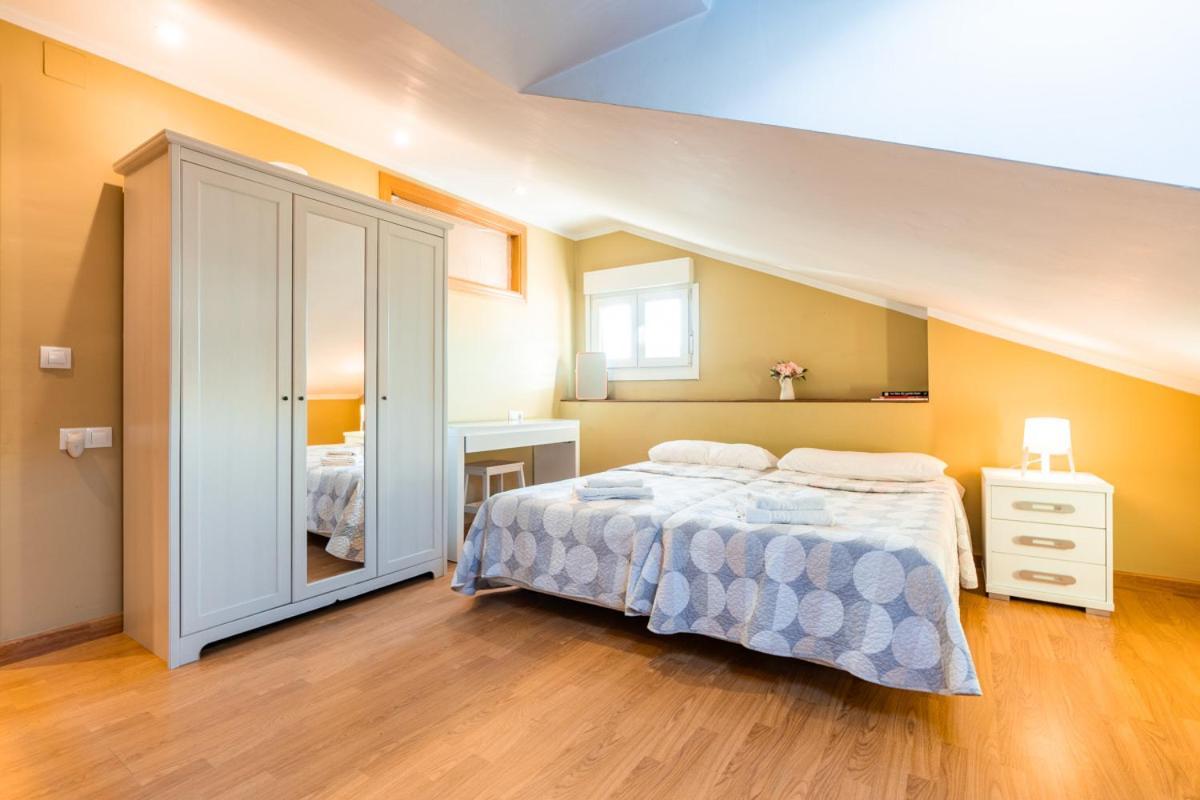 Apartamento Isabela Apartment Cangas de Onis Bagian luar foto